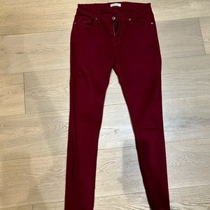 Zara Burgendy ankle length jeans